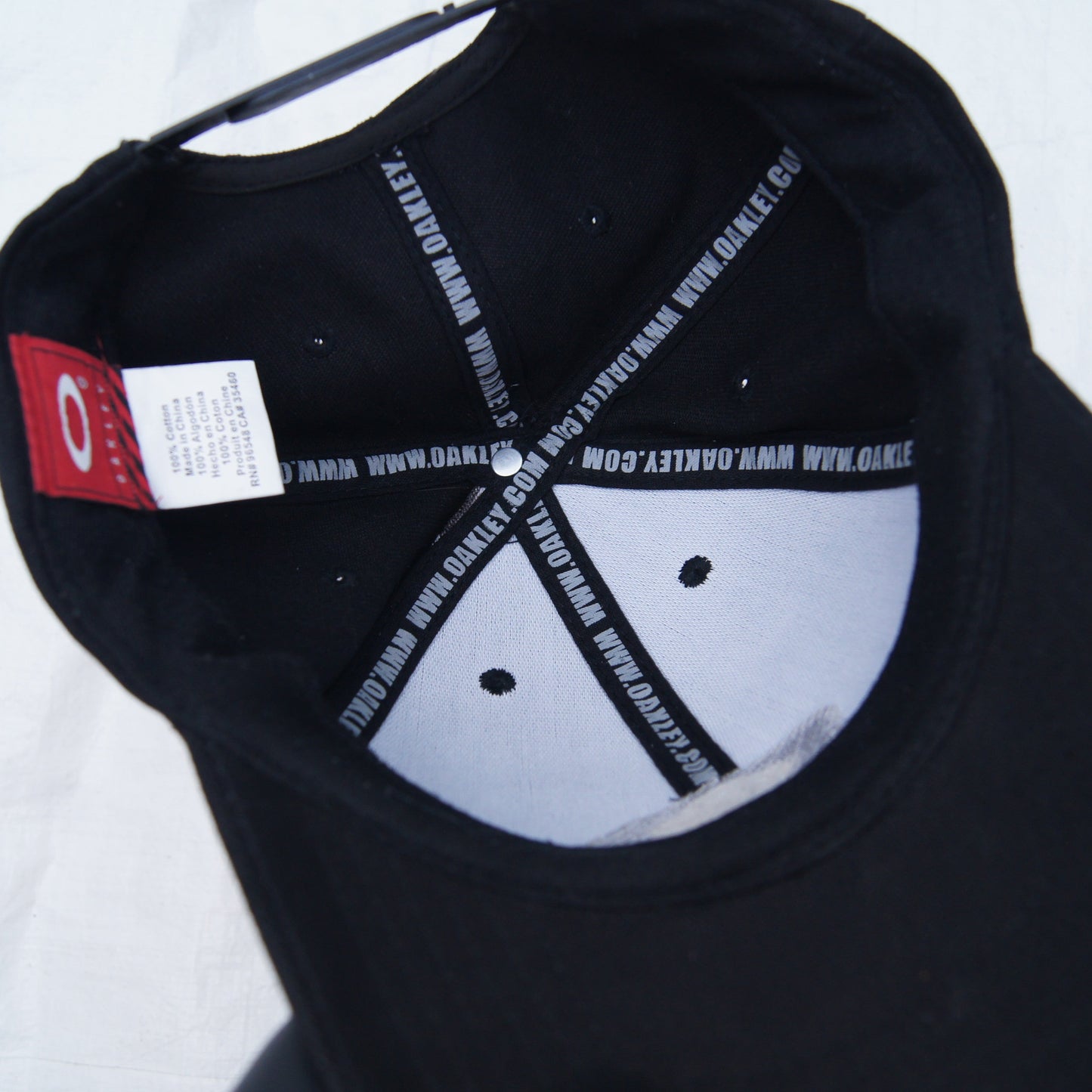2000s Oakley Motion Logo Cap