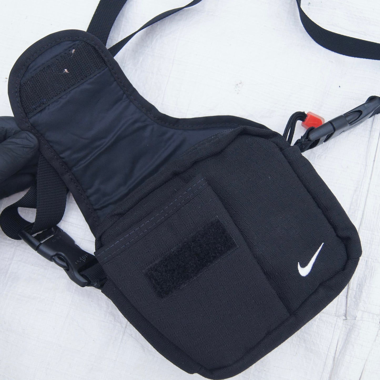 2000s Nike Mp3 Bag