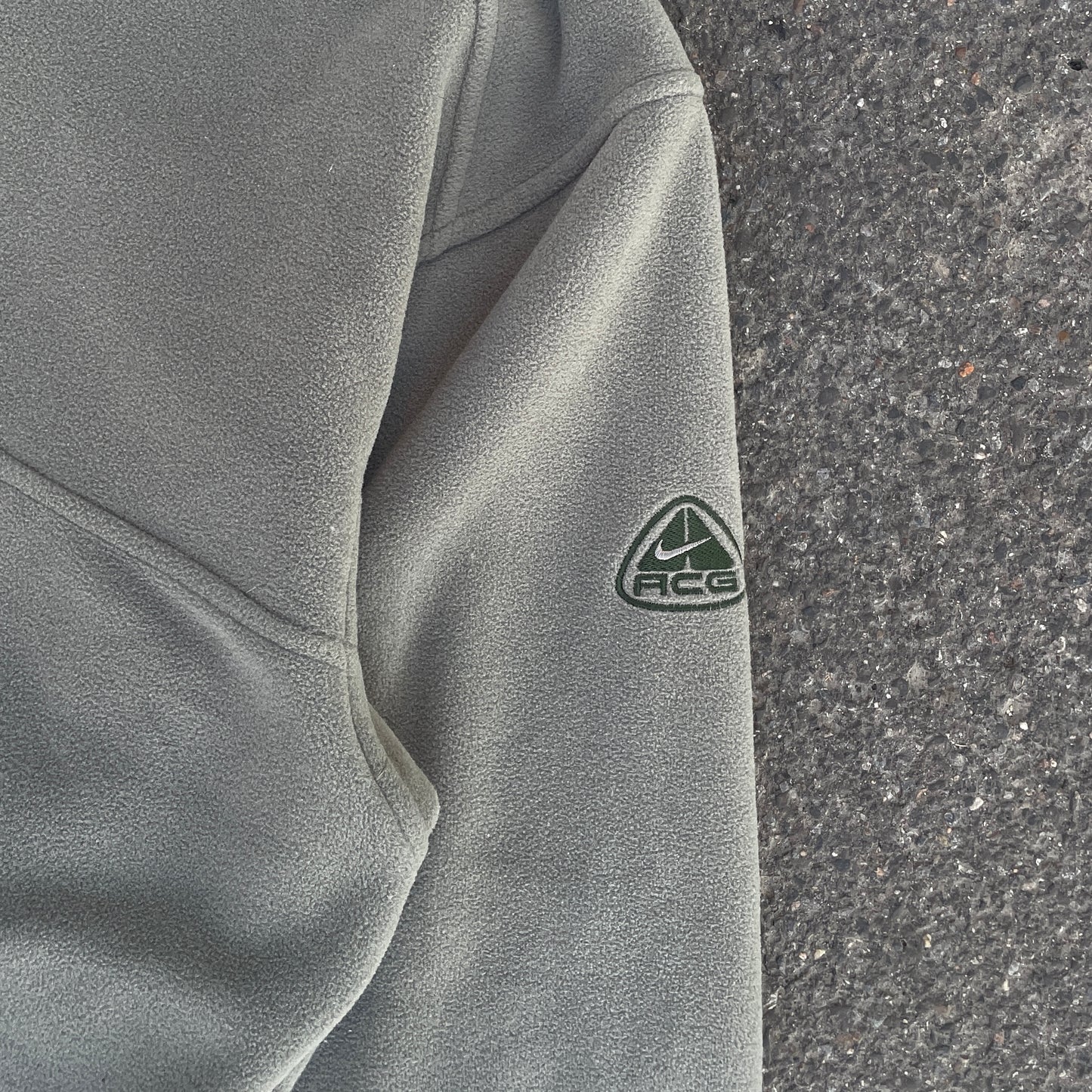 Nike ACG halfzip fleece