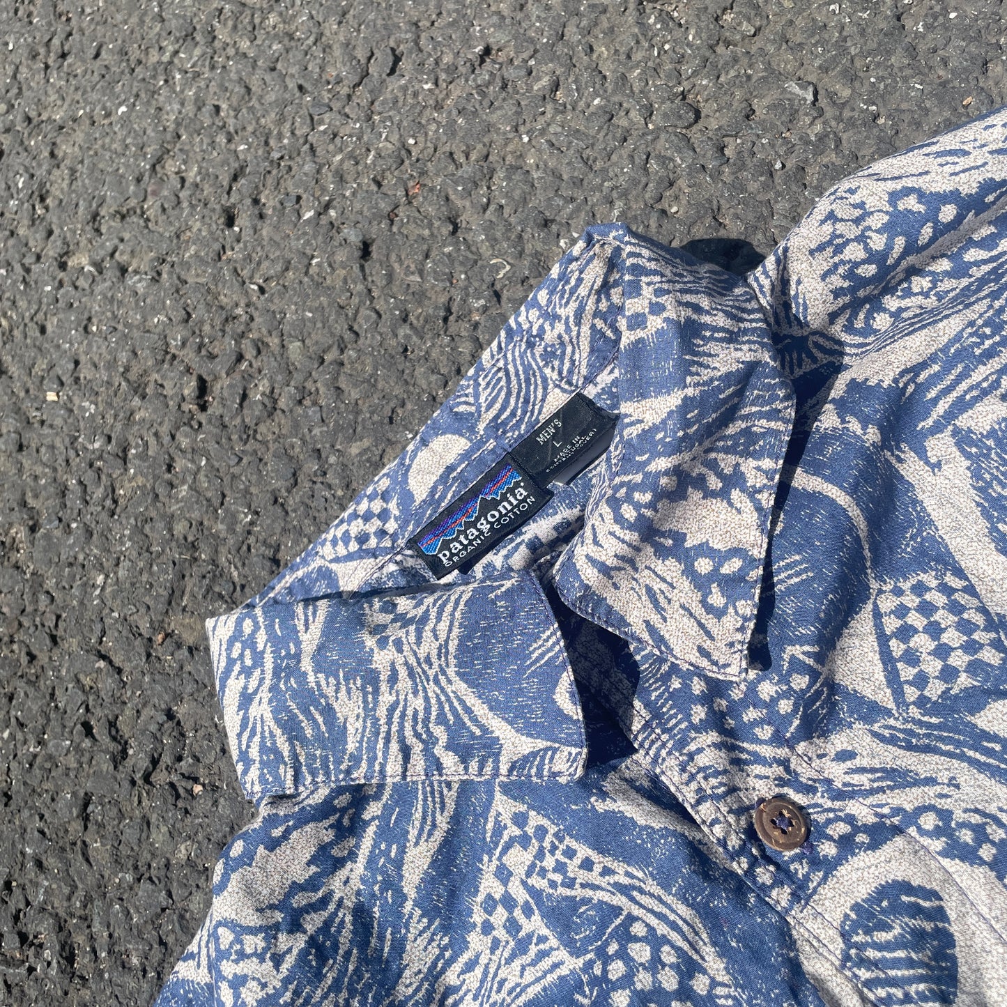 Patagonia hawaiian buttoned shirt