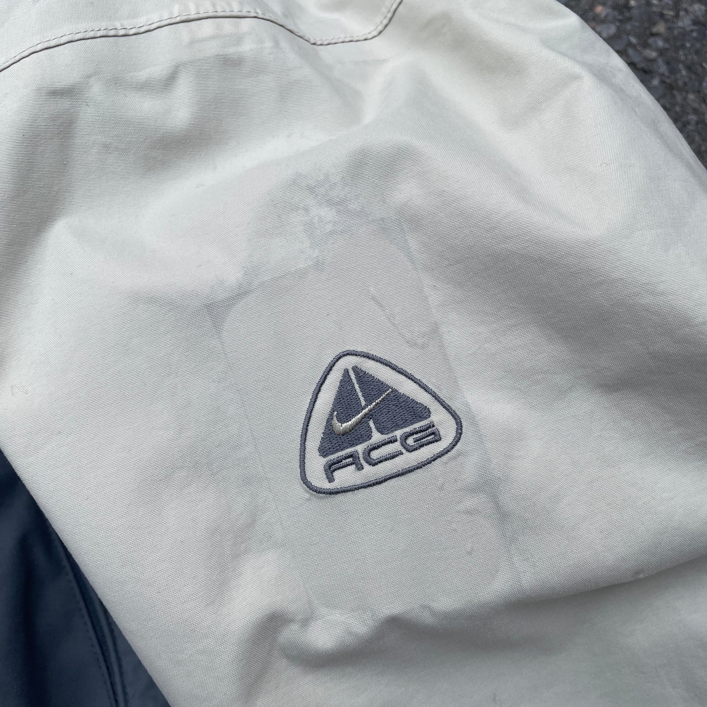 Nike ACG outer-layer storm-fit jacket