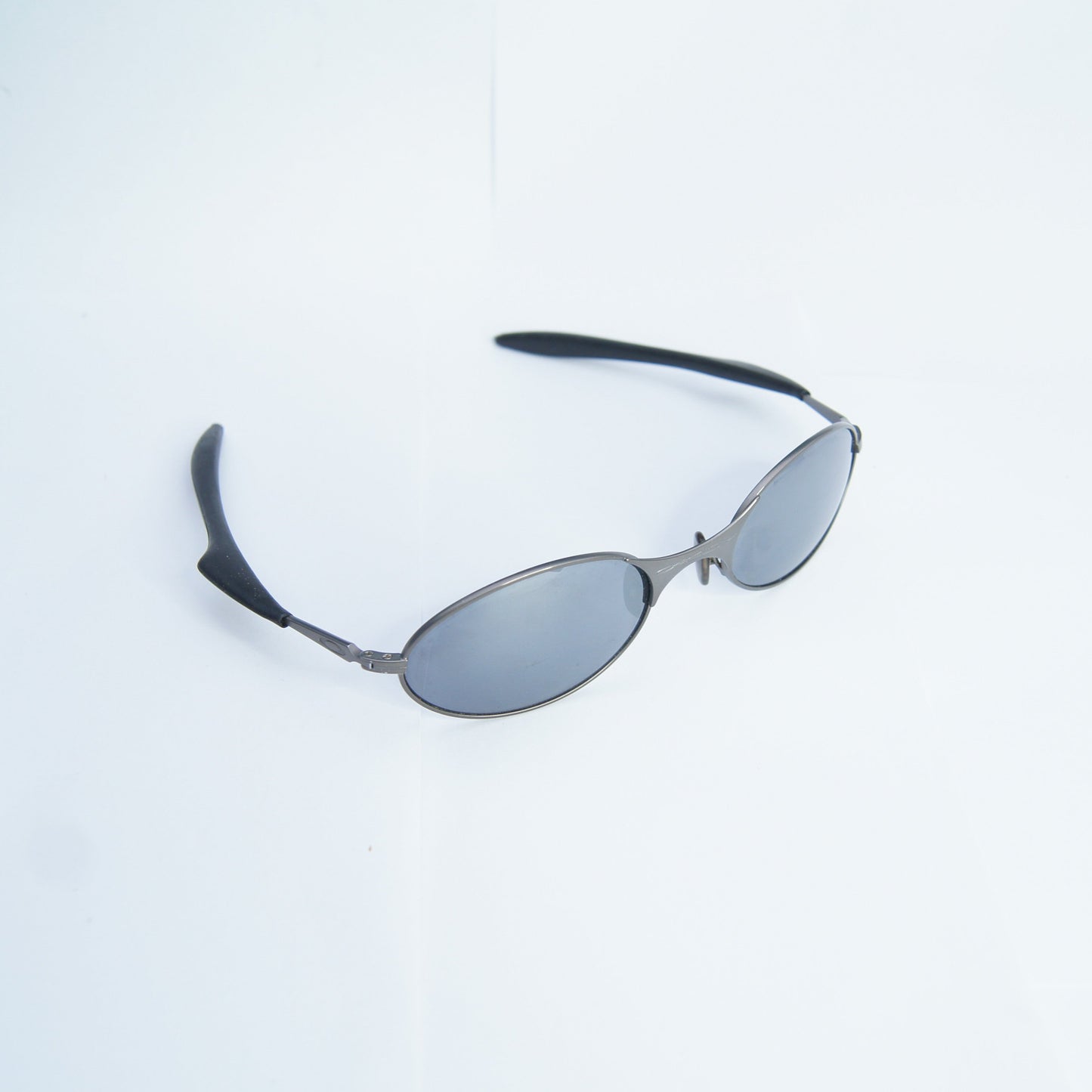1998/1999 Oakley E Wire