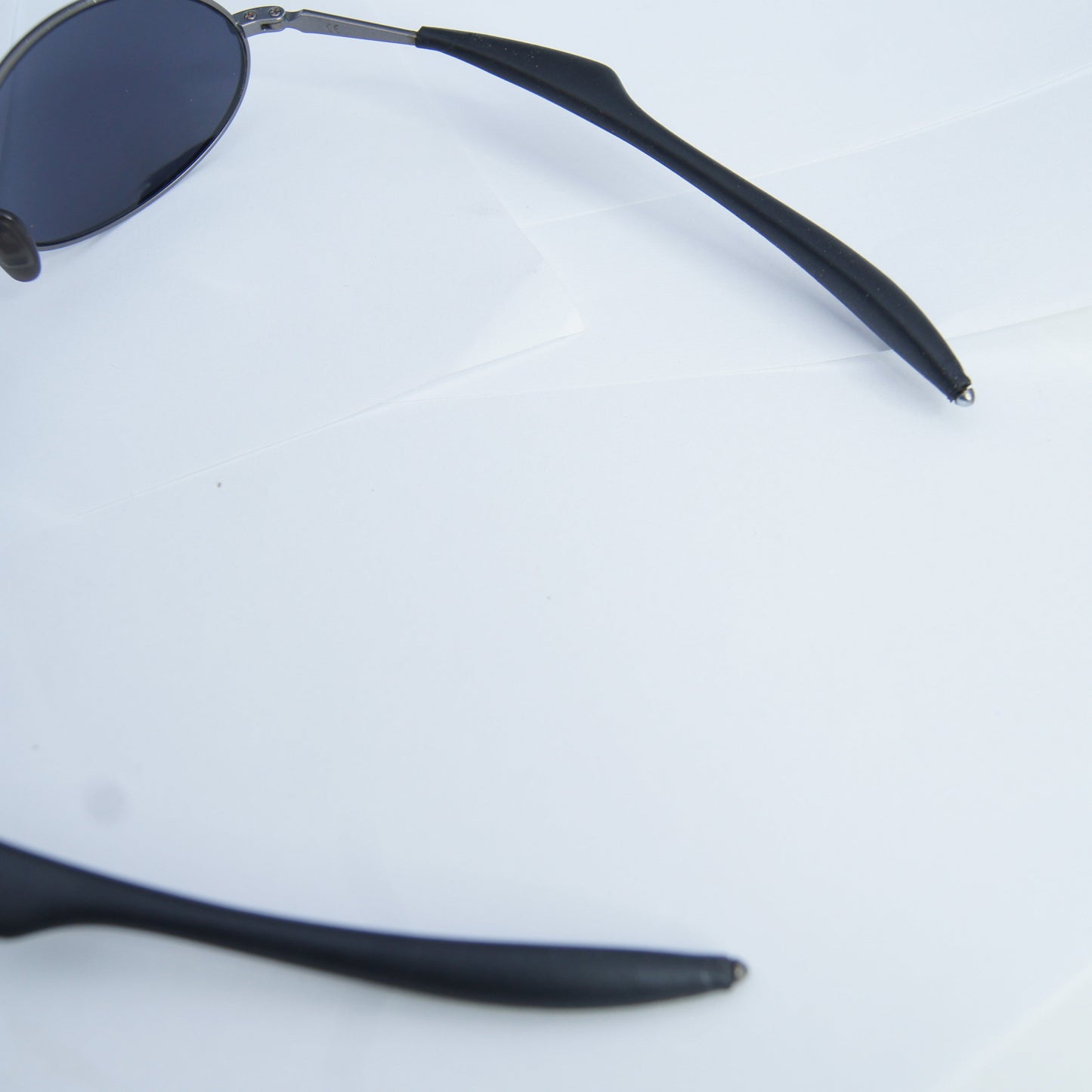 1998/1999 Oakley E Wire
