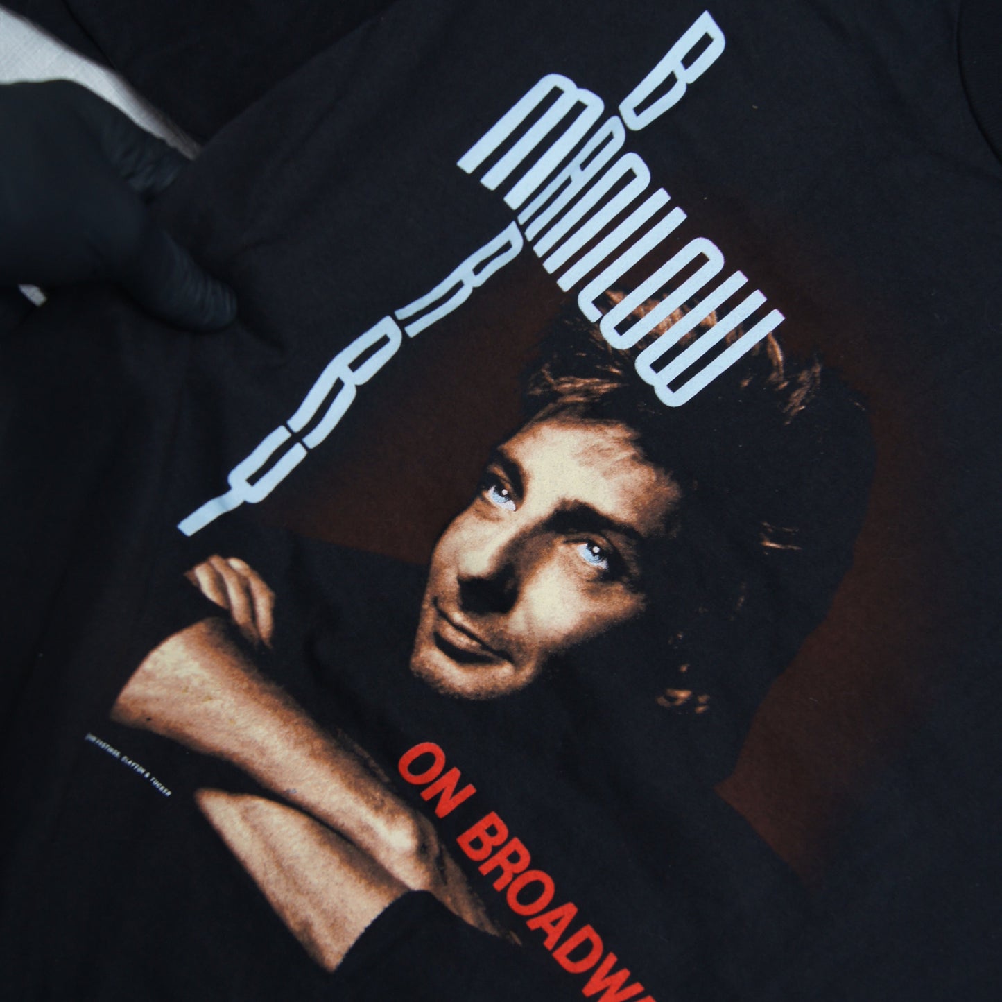 1989 Barry Manilow T-Shirt [XL]