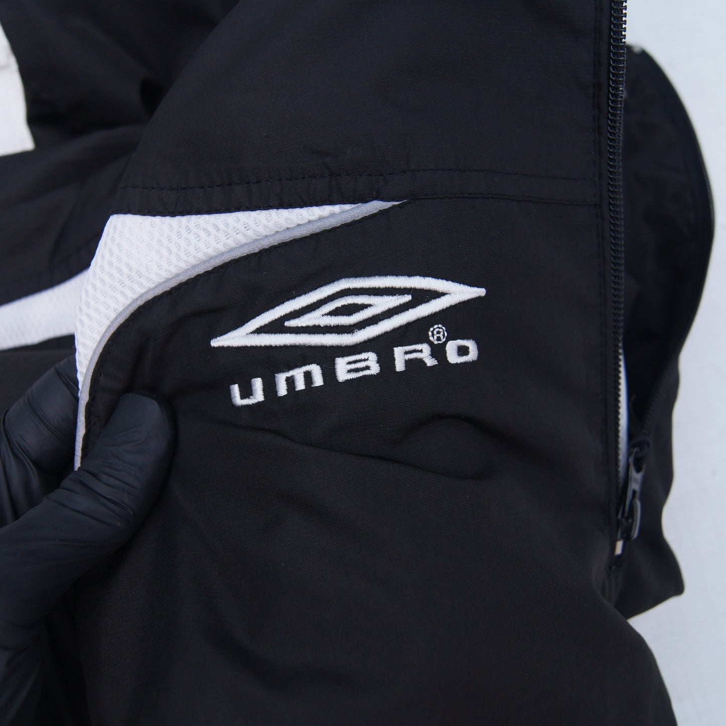 2000s Vintage Umbro Halfzip [M/L]