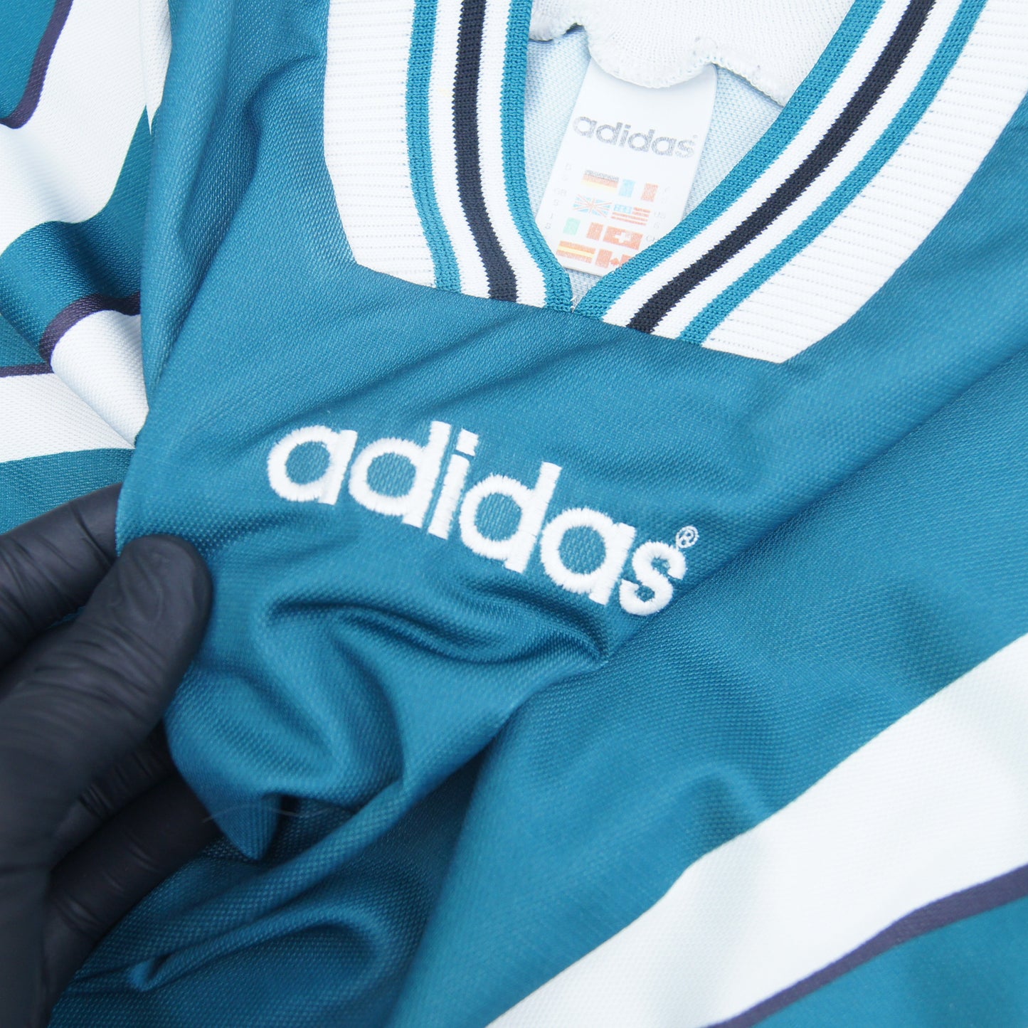 90's adidas jersey [S fits S/M]
