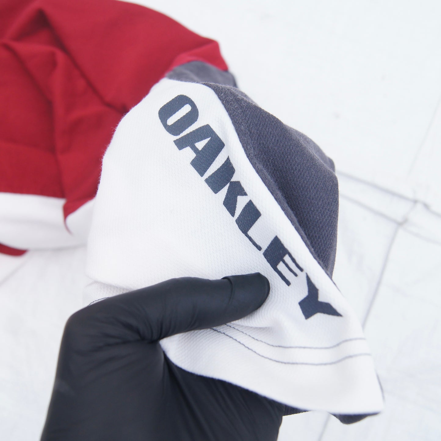 2000s Oakley T-Shirt [L]