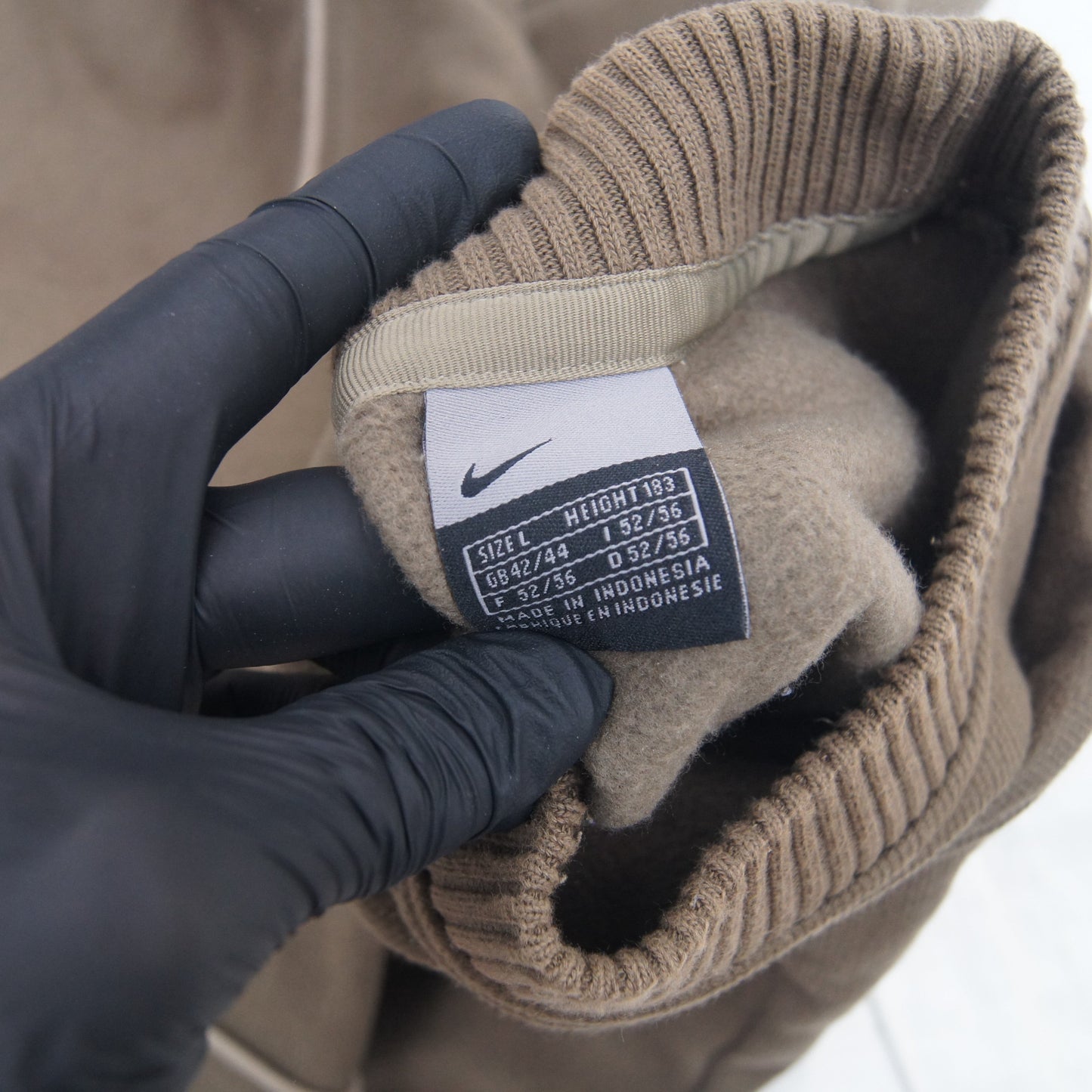 2000s Nike Sweater [L]