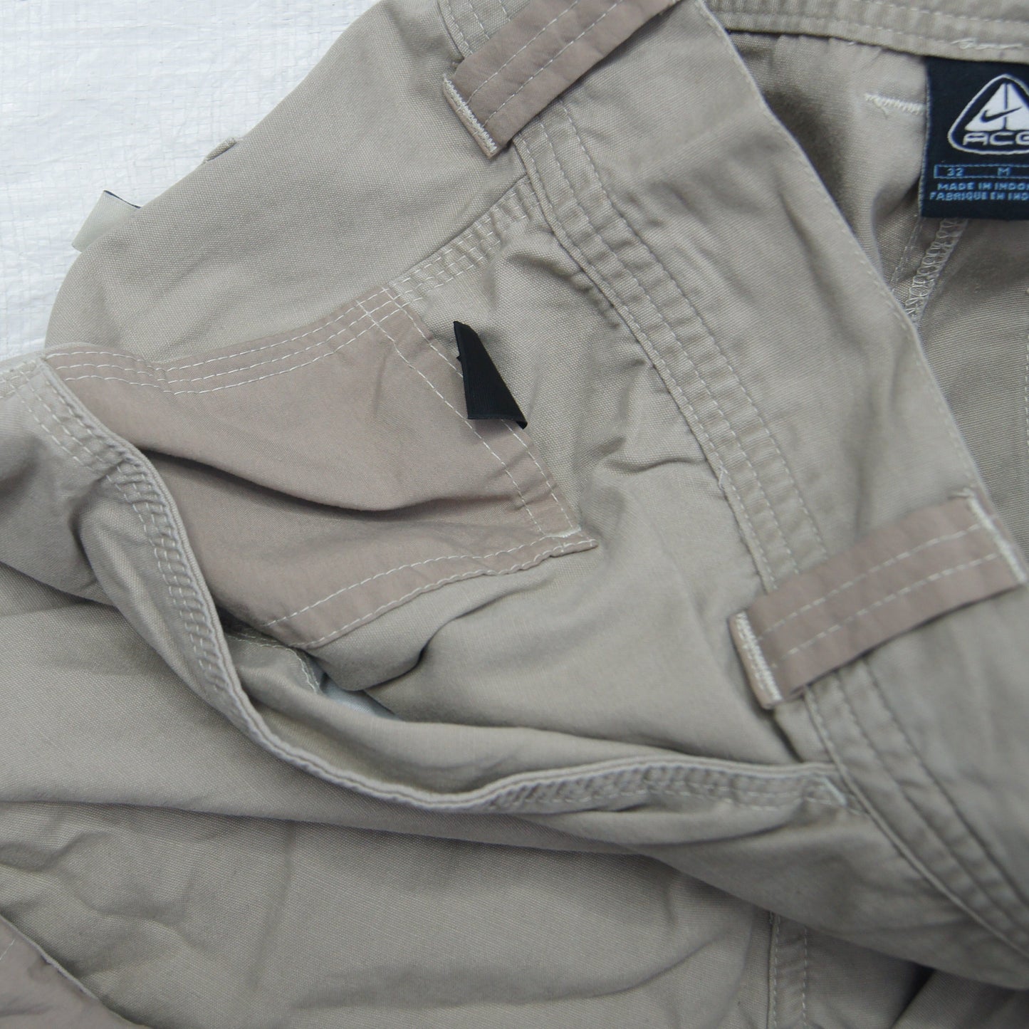 2000s Nike ACG Workwear Shorts [M]