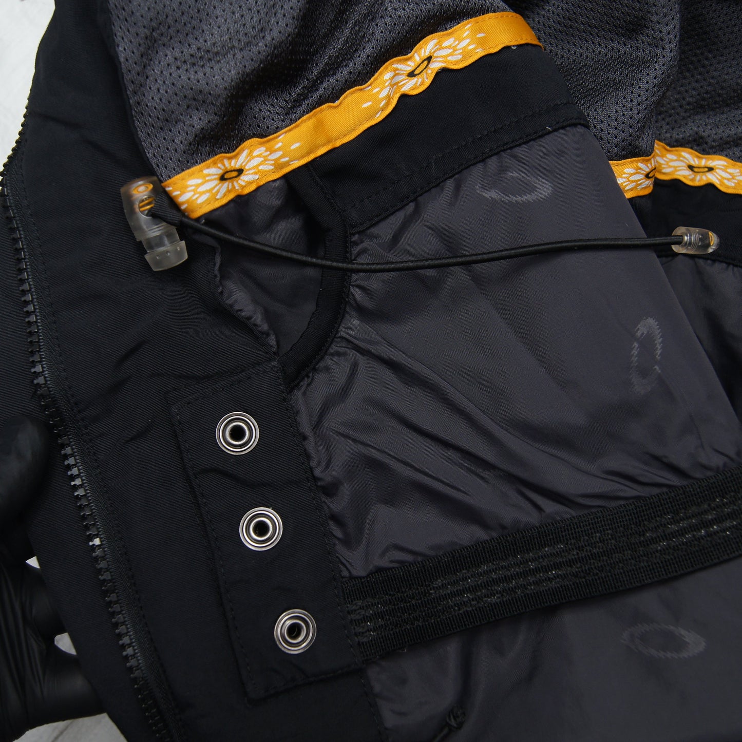 2000s Oakley Jacket [S/XS]