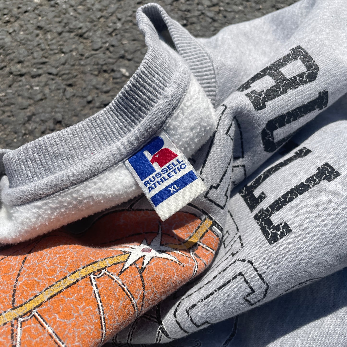Russell Crewneck Sweater [XL]