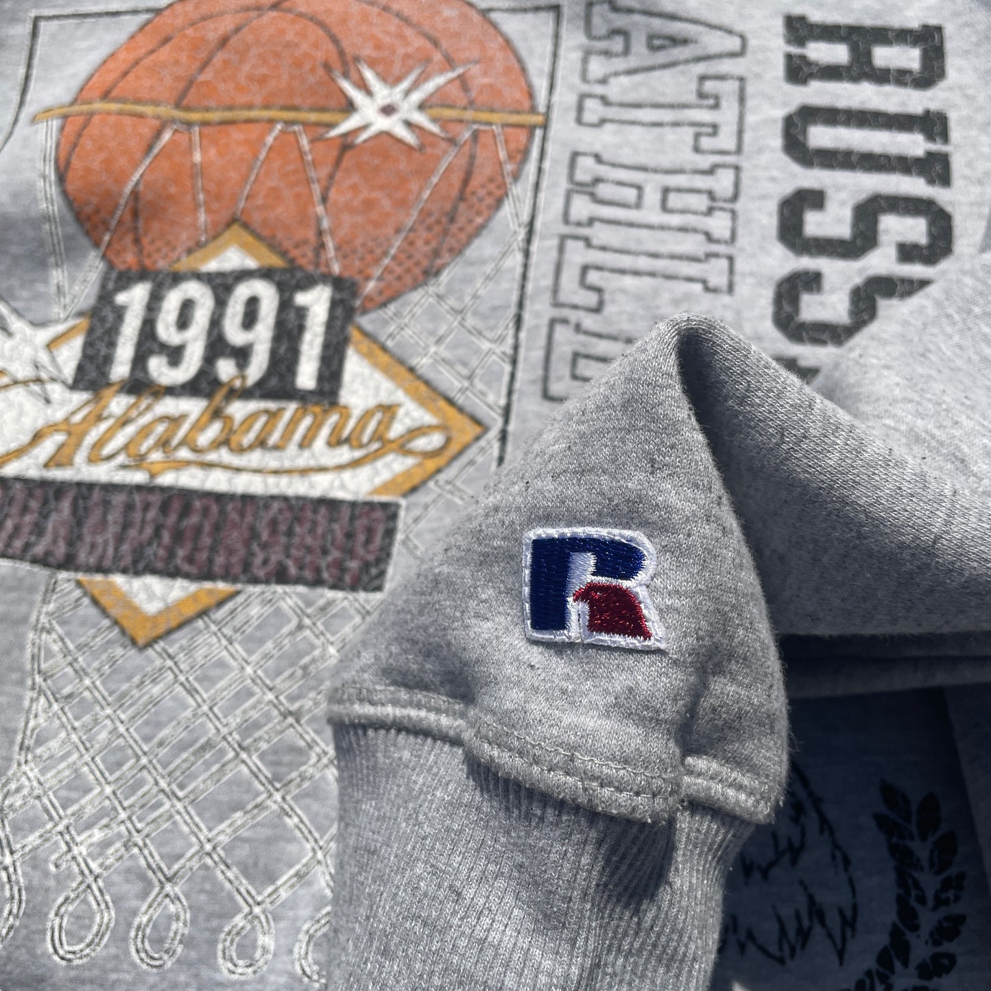 Russell Crewneck Sweater [XL]