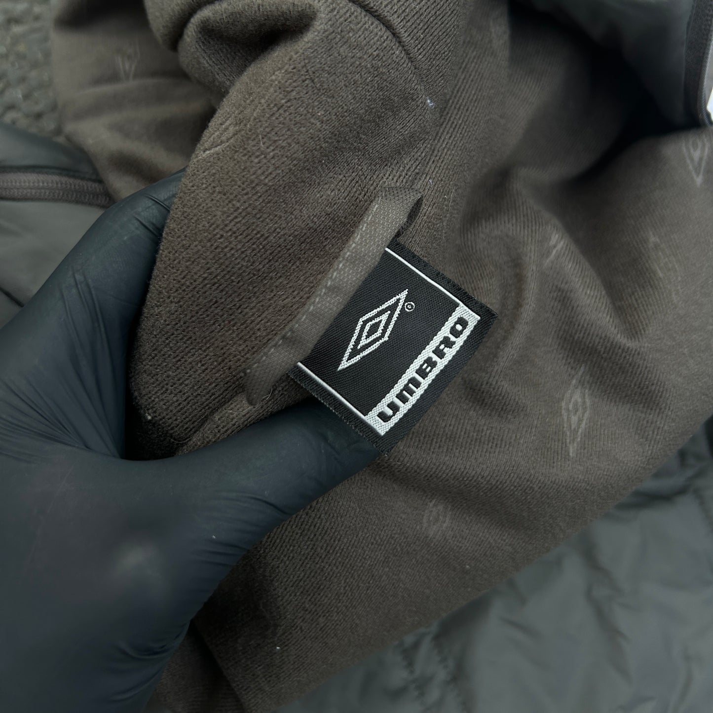 2000s Umbro Jacket [M Fits L & XL]