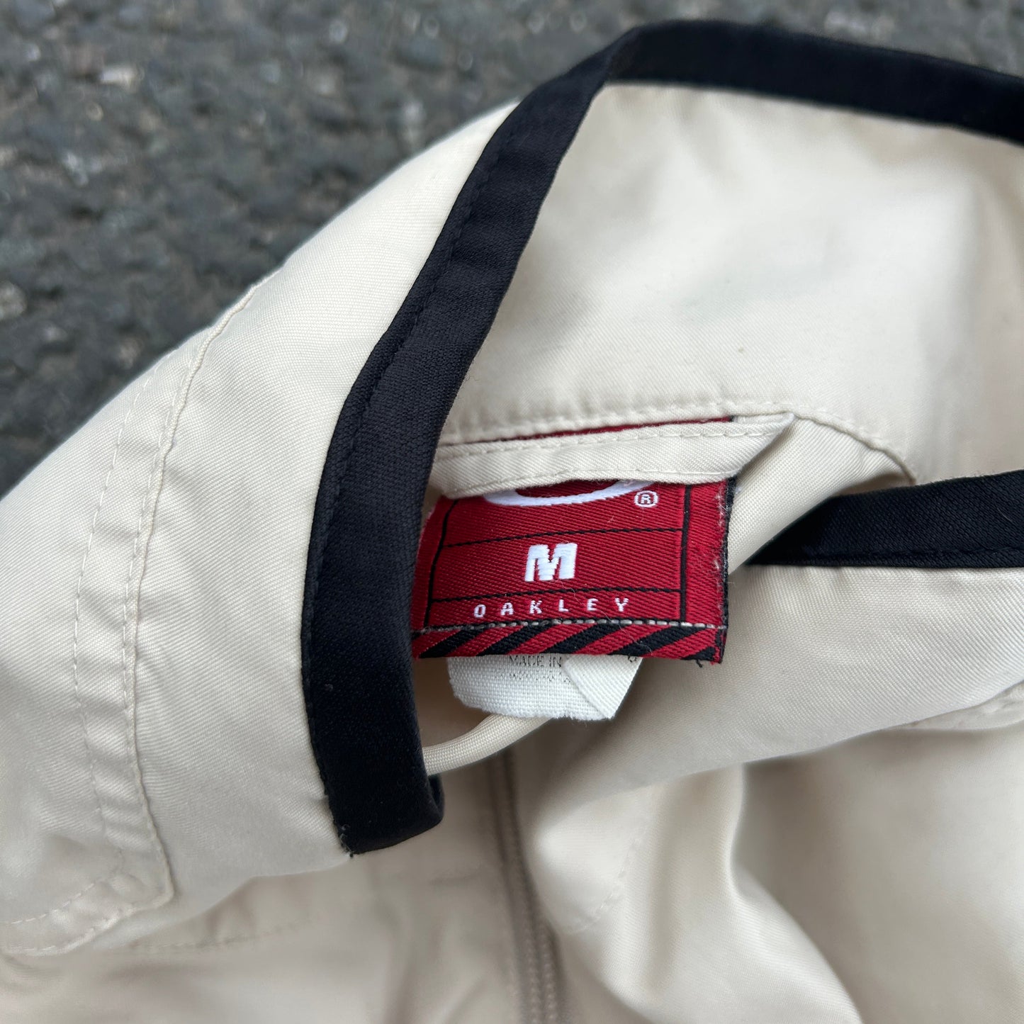Early 2000s Oakley Trackjacket [M Fits L/XL]