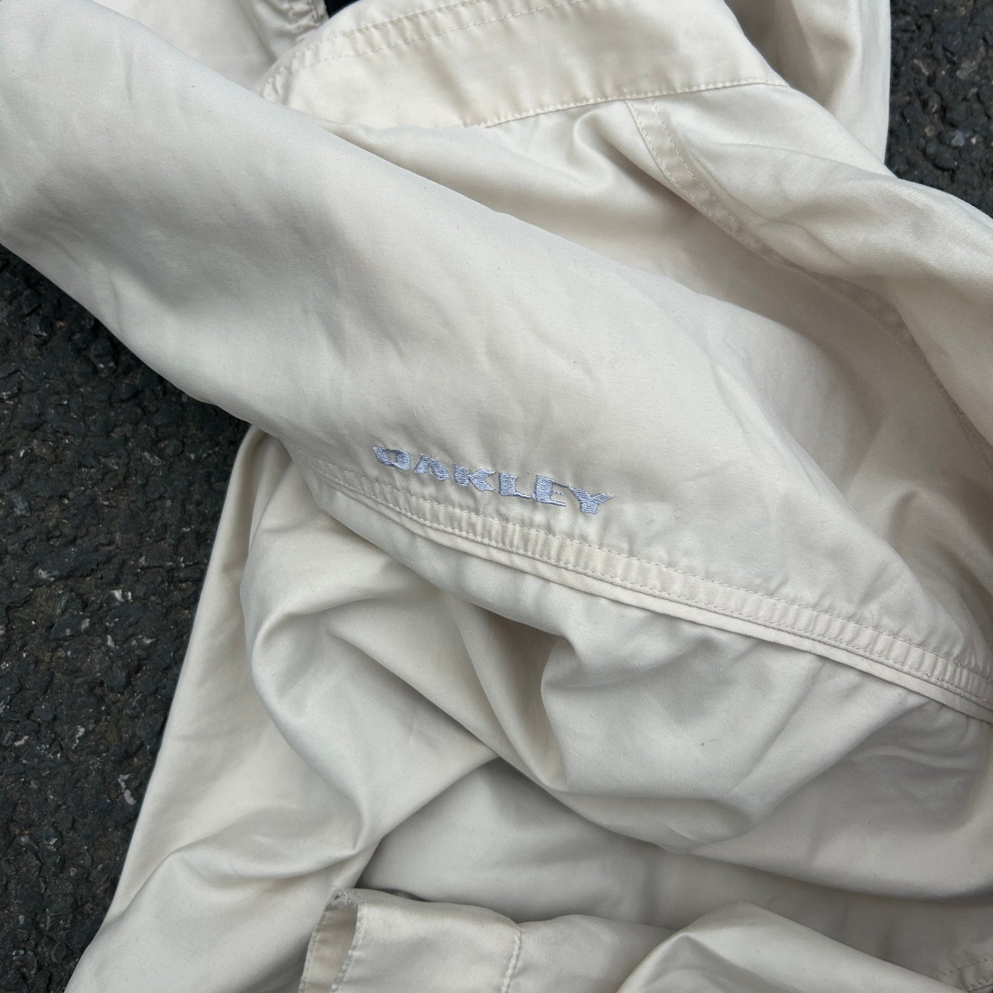 Early 2000s Oakley Trackjacket [M Fits L/XL]