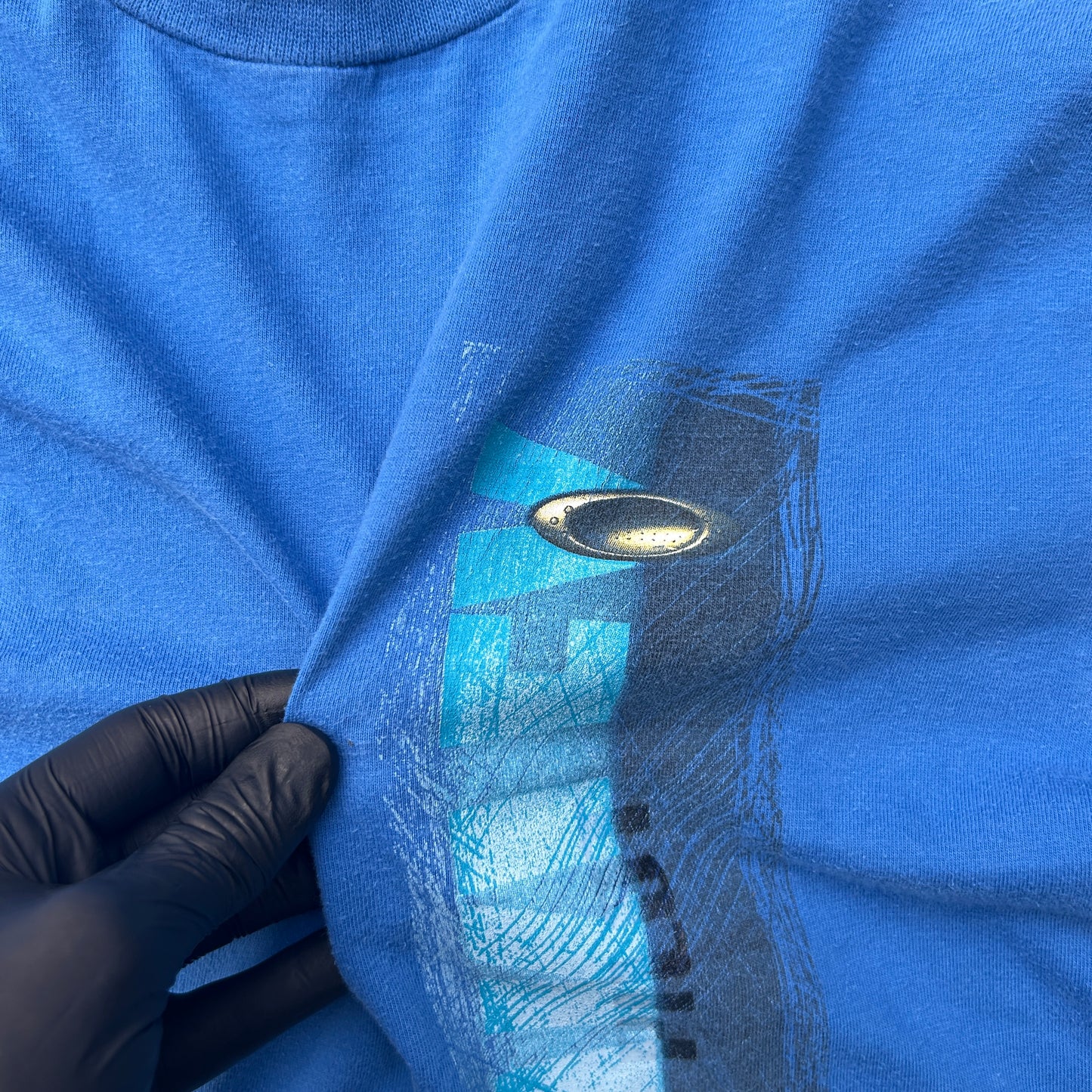 Early 2000s Oakley T-Shirt [s]