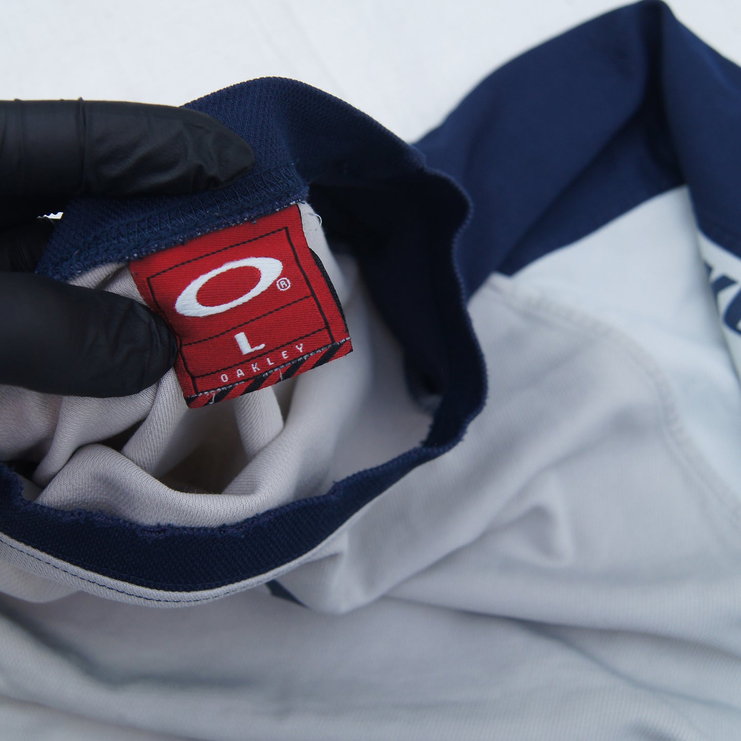 2000s Oakley T-Shirt [L]